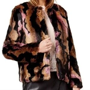 Bar III Luxe Faux Fur Lined Coat size small colorful